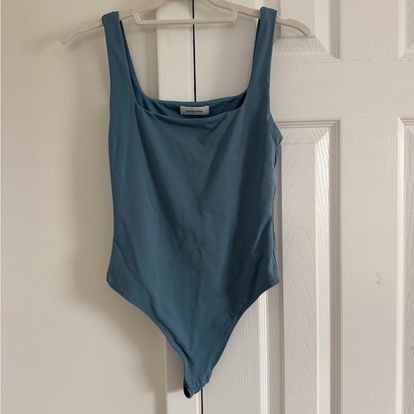 Aritzia Babaton Contour Squareneck Bodysuit Blue Medium - Picture 2 of 4